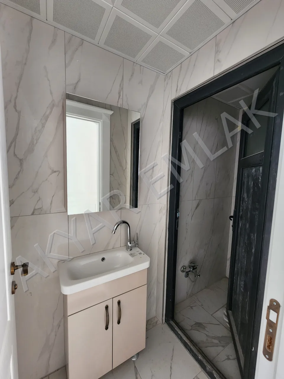 AKYAR EMLAK SELÇUKLU MAH. LÜKS 3+1 DAİRE YENİ YAPI — 26