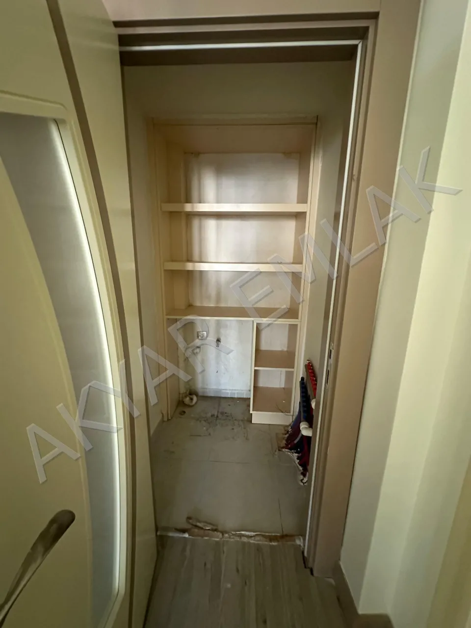 AKYAR EMLAK'DAN ÜNGÜT MH. 5+1 LÜKS 240 M2 DAİRE — 16