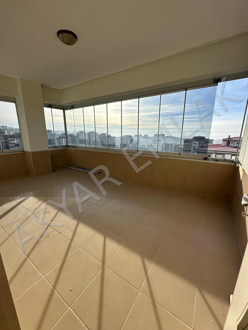 AKYAR EMLAK'DAN ÜNGÜT MH. 5+1 LÜKS 240 M2 DAİRE — 9
