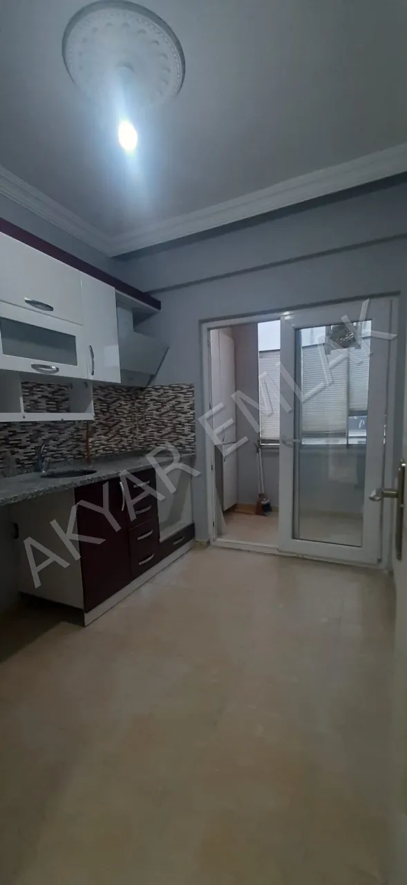 AKYAR EMLAK'DAN KARAMANLI MAH'DE 2+1 HASARSIZ FIRSAT DAİRE — 3