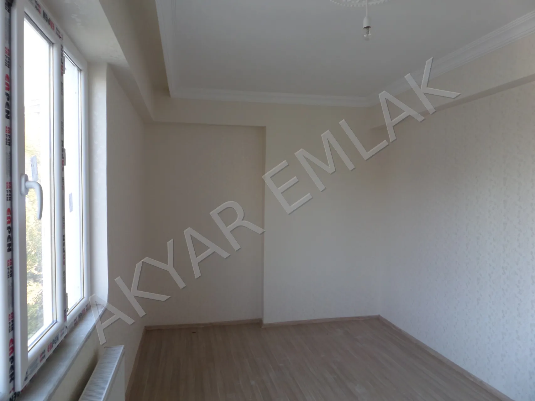 AKYAR EMLAK'DAN KARAMANLI MAH'DE 2+1 HASARSIZ FIRSAT DAİRE — 27