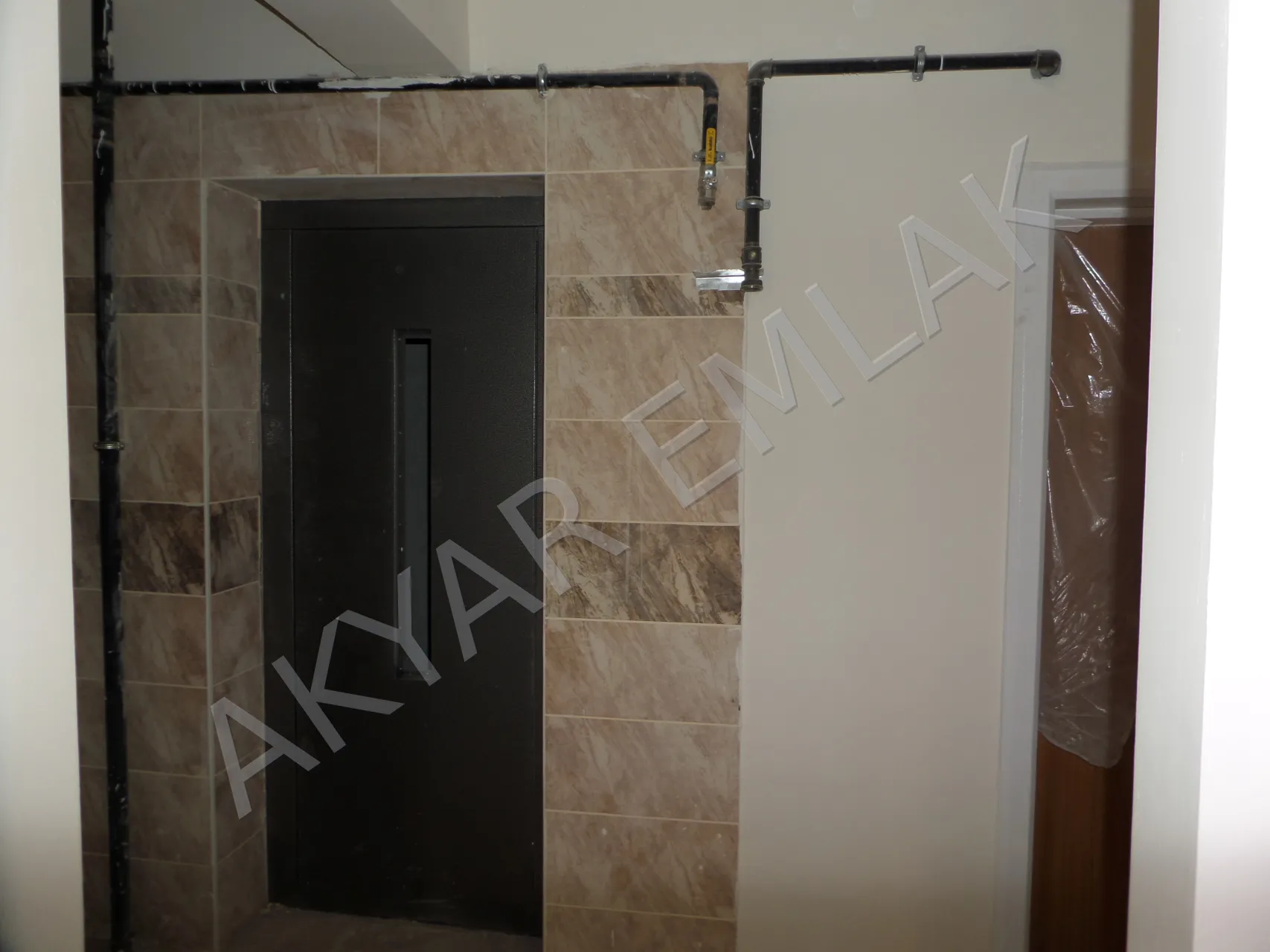 AKYAR EMLAK'DAN KARAMANLI MAH'DE 2+1 HASARSIZ FIRSAT DAİRE — 38