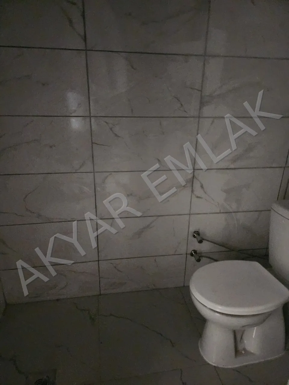 AKYAR EMLAK'DAN DURAKLI MAH. ANA CADDE ÜZERİ MÜSTAKİL EV ACİL !! — 9