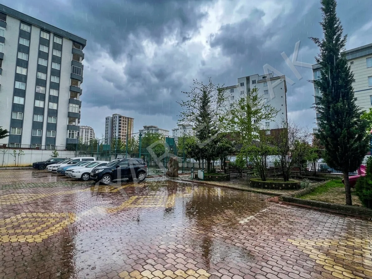 AKYAR EMLAK'DAN HAYDARBEY MAHALLESİNDE 4+1 LÜKS DAİRE — 29