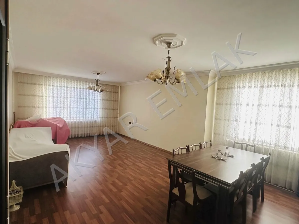 AKYAR EMLAK'DAN HAYDARBEY MAHALLESİNDE 4+1 LÜKS DAİRE — 6