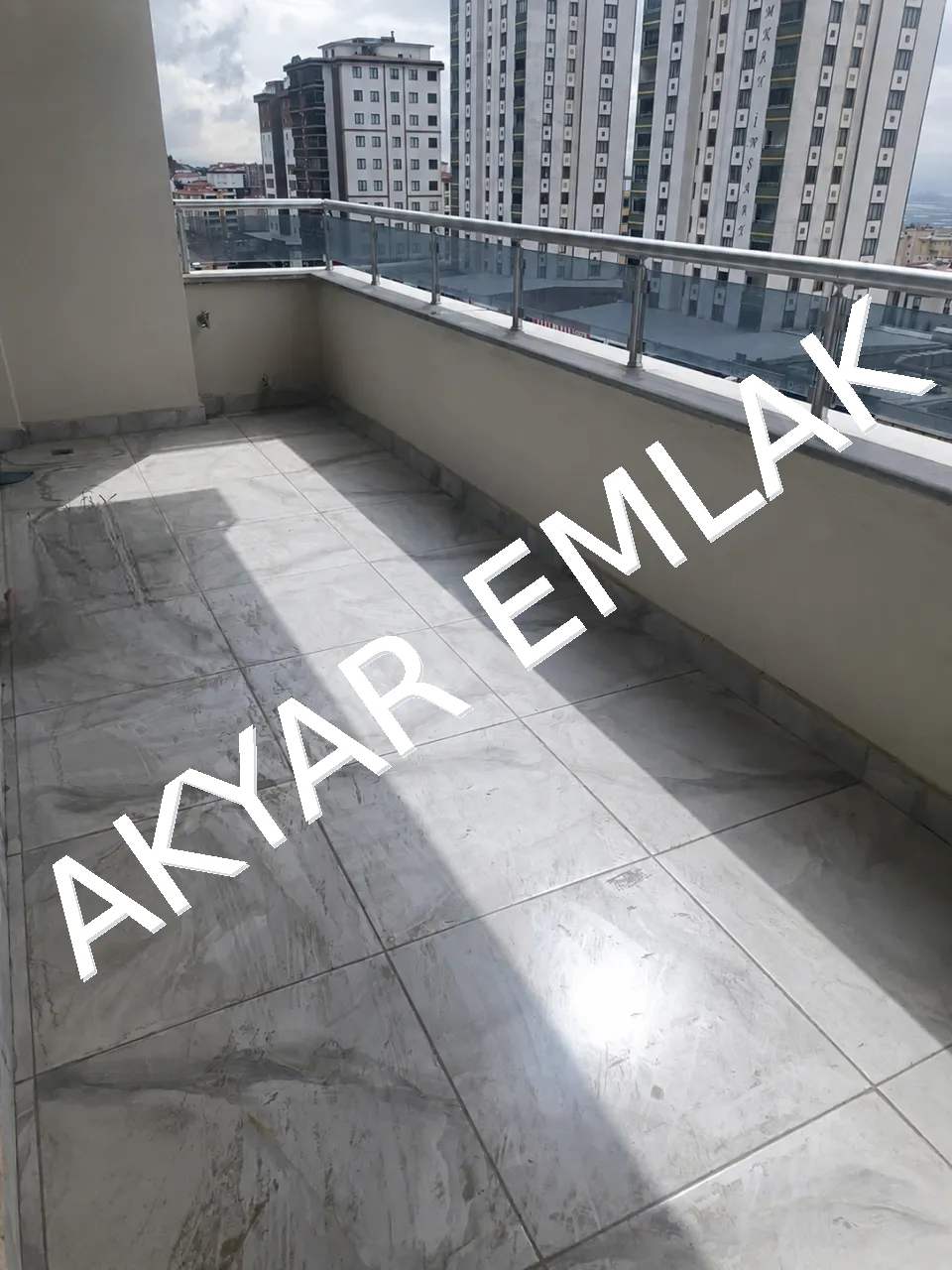 KUZEY ÇEVRE YOLU ANA ARTER ÜZERİ – GENİŞ 4+1 SATILIK DAİRE — 22