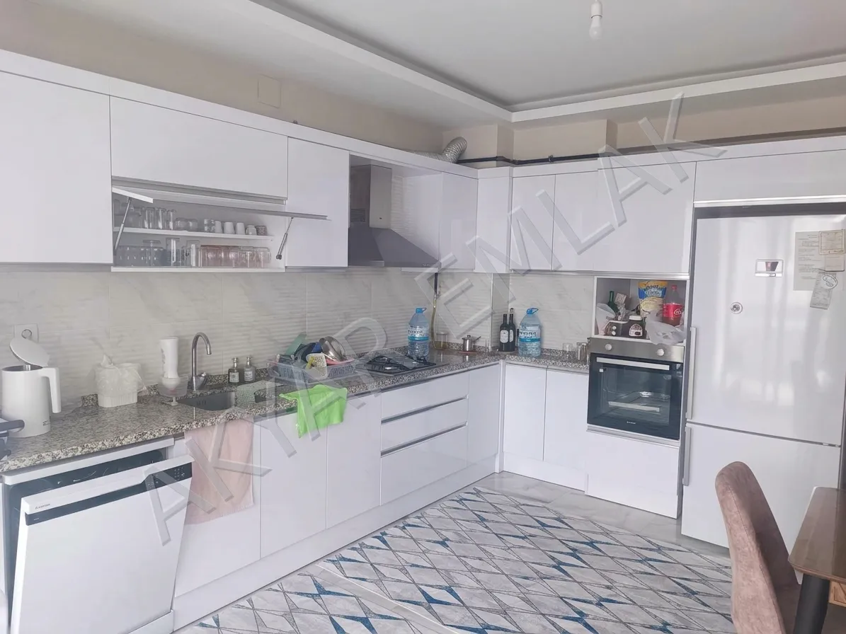 KUZEY ÇEVRE YOLU ANA ARTER ÜZERİ – GENİŞ 4+1 SATILIK DAİRE — 2