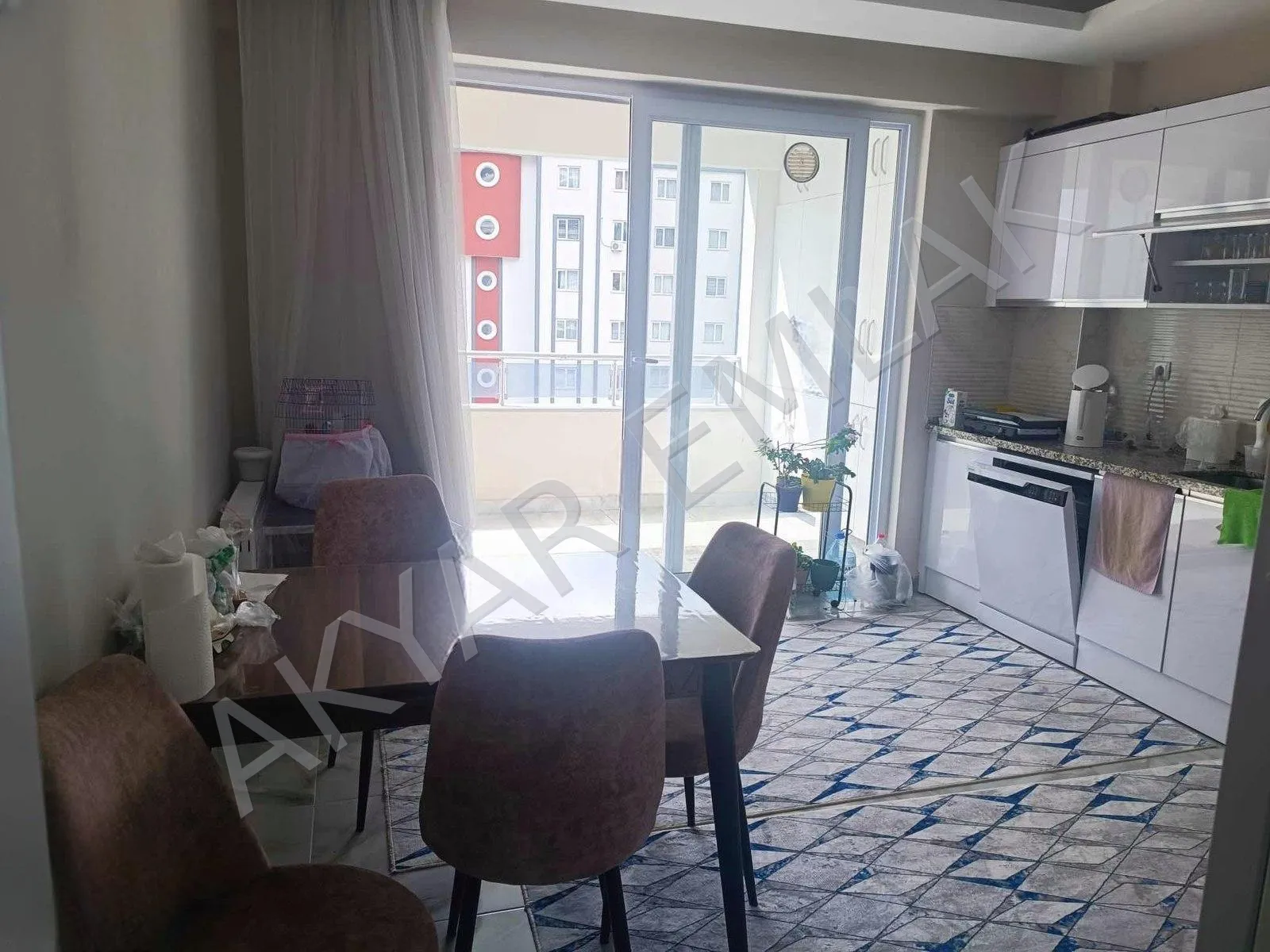 KUZEY ÇEVRE YOLU ANA ARTER ÜZERİ – GENİŞ 4+1 SATILIK DAİRE — 4