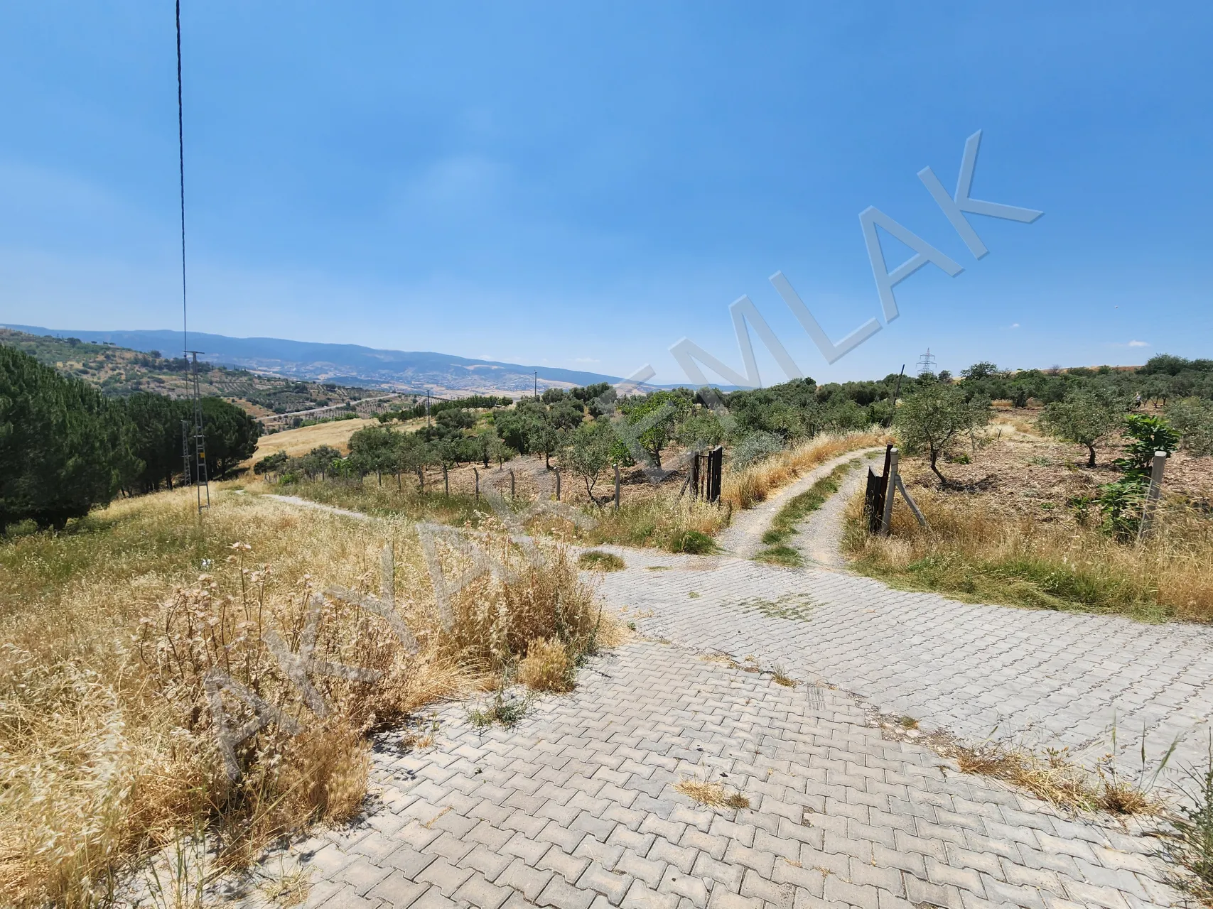 AKYAR EMLAK'DAN PEYNİRDERE YOLUNA SIFIR 8000 M² ARAZİ — 18