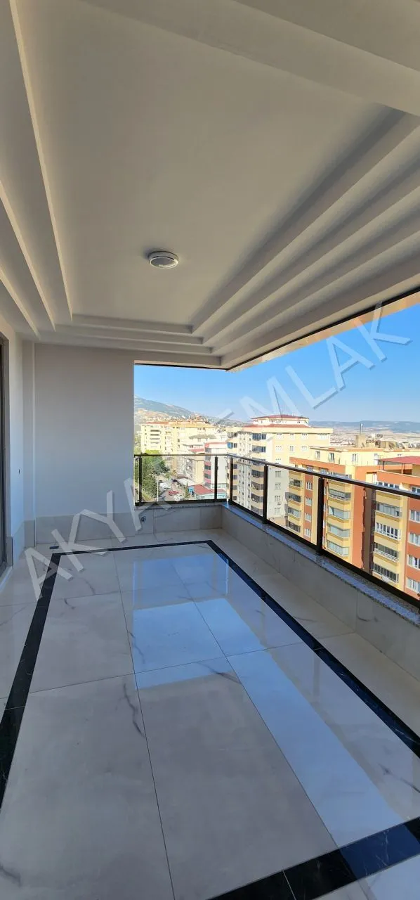 AKYAR EMLAK'dan Muhteşem Lüks 5+1 Daire ana cadde üzeri — 6