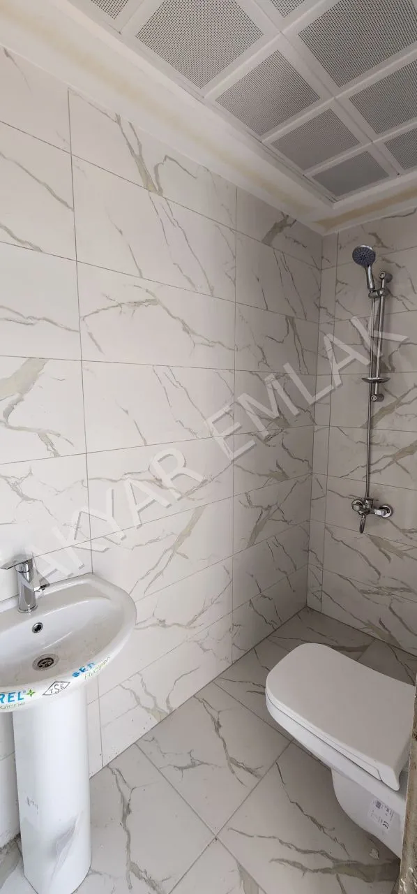 AKYAR EMLAK'dan Muhteşem Lüks 5+1 Daire ana cadde üzeri — 36