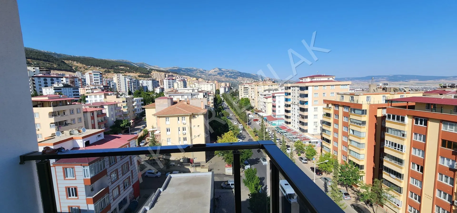 AKYAR EMLAK'dan Muhteşem Lüks 5+1 Daire ana cadde üzeri — 35