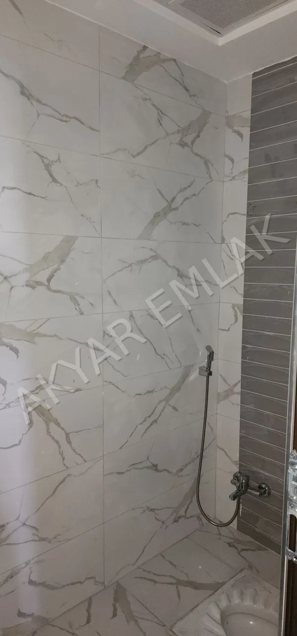 AKYAR EMLAK'dan Muhteşem Lüks 5+1 Daire ana cadde üzeri — 16