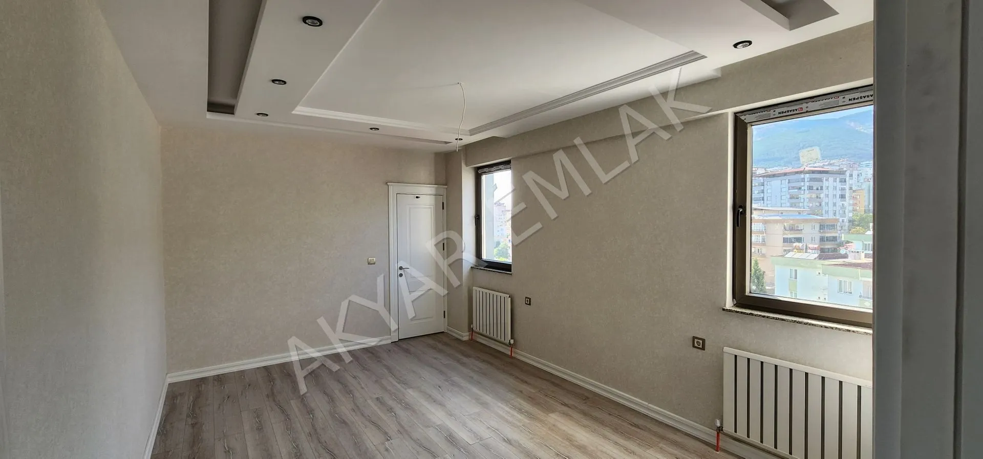 AKYAR EMLAK'dan Muhteşem Lüks 5+1 Daire ana cadde üzeri — 30