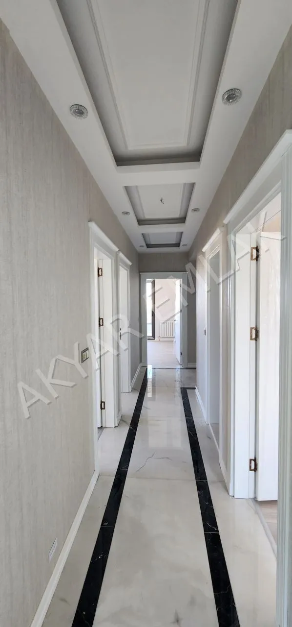 AKYAR EMLAK'dan Muhteşem Lüks 5+1 Daire ana cadde üzeri — 14