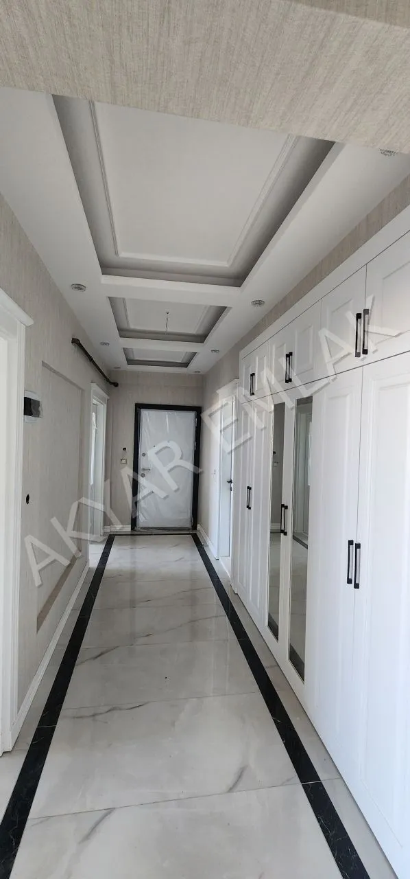 AKYAR EMLAK'dan Muhteşem Lüks 5+1 Daire ana cadde üzeri — 5