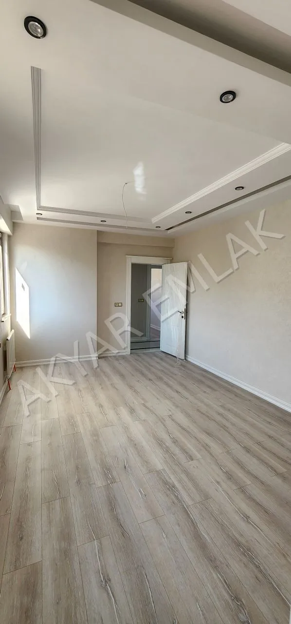 AKYAR EMLAK'dan Muhteşem Lüks 5+1 Daire ana cadde üzeri — 33