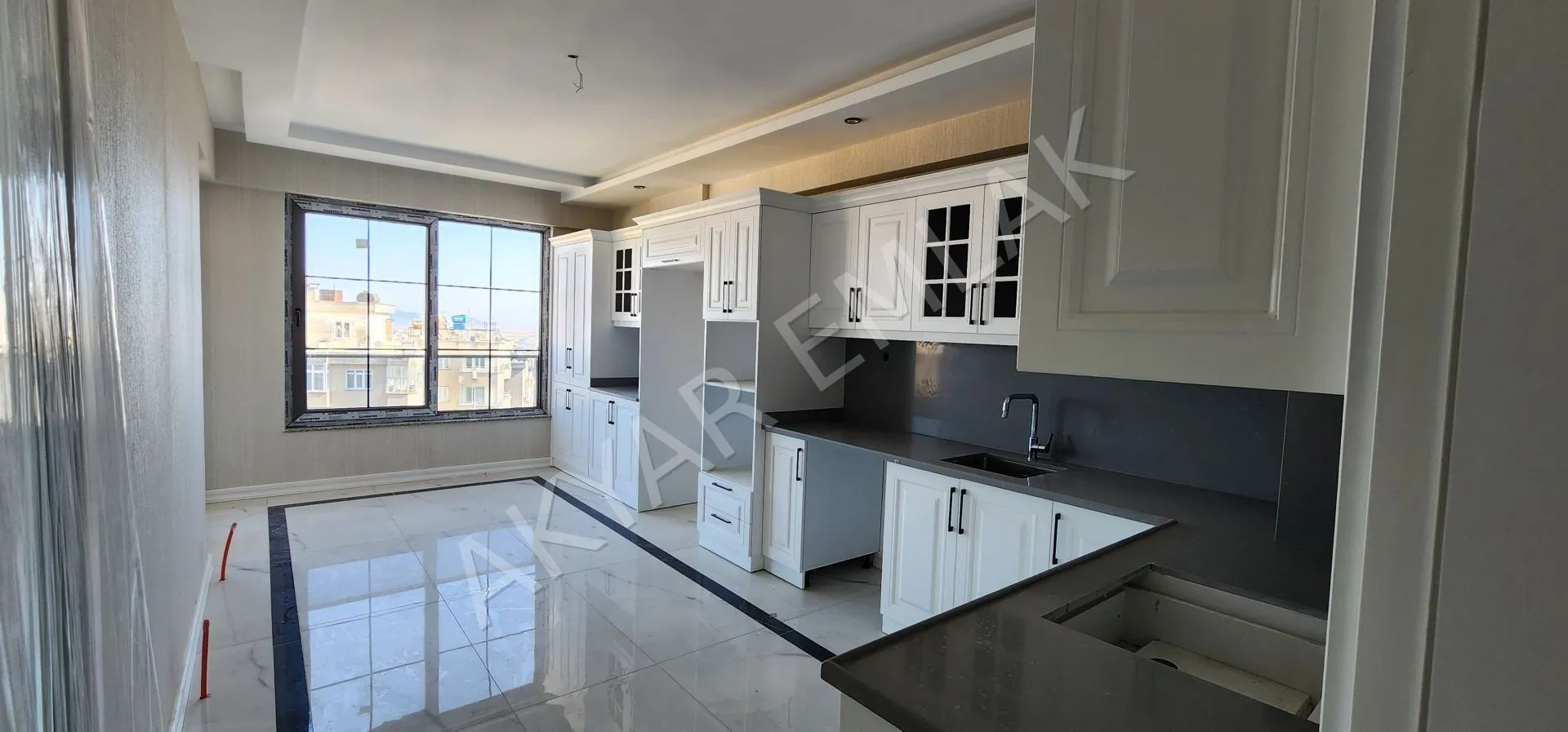 AKYAR EMLAK'dan Muhteşem Lüks 5+1 Daire ana cadde üzeri — 7