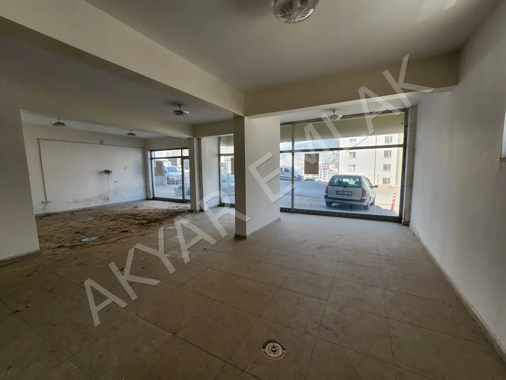 AKYAR EMLAK'Vadi Mah.Geniş Cepheli 140 M2 Satılık Dükkan — 18