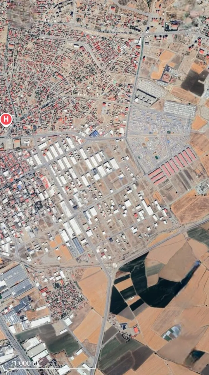 AKYAR EMLAK'DAN YENİ SANAYİ-KUYUMKENT ARASI 300 M² ARSA — 3