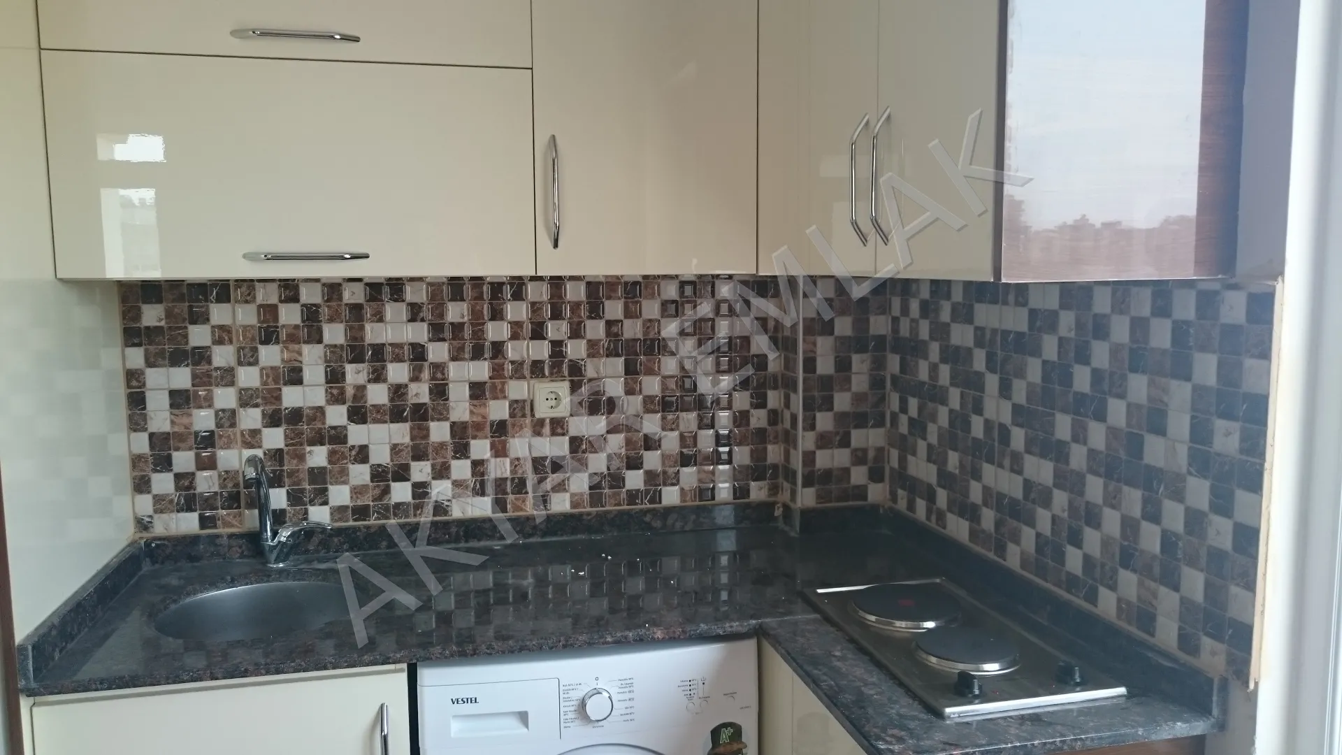 AKYAR EMLAK'DAN AKİF İNAN MAHALLESİ 1+1 veya 2+0 KİRALIK — 10