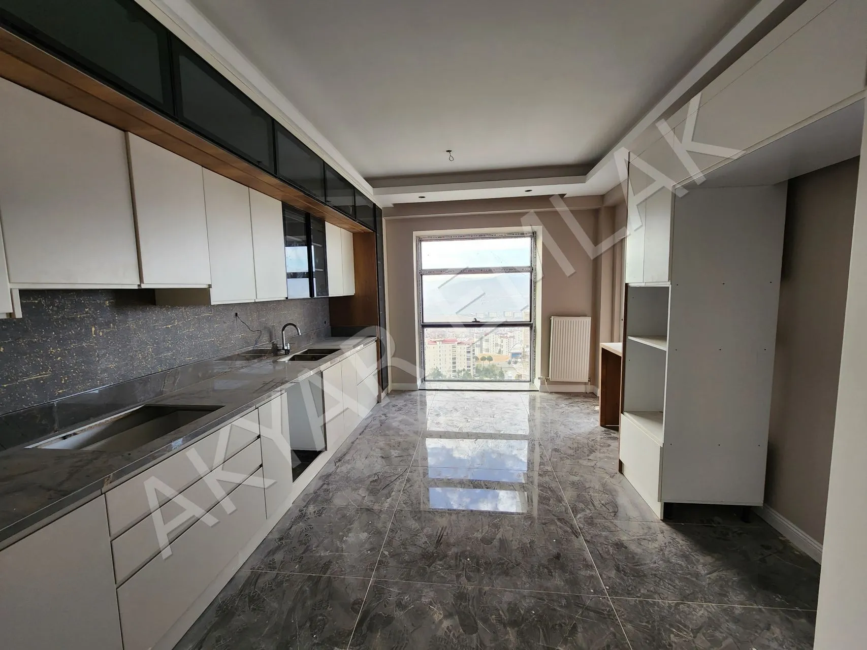 AKYAR EMLAK Hürriyet Mah. Yeni yapı Lüks 4+1 Daire Fırsatı — 3