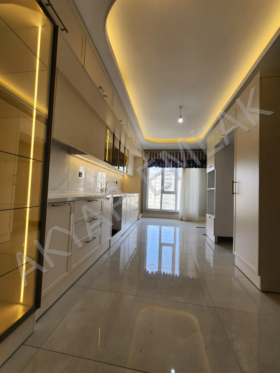 AKYAR EMLAK'dan Yapımı devam eden muhteşem lüks 4+1 Daire — 2