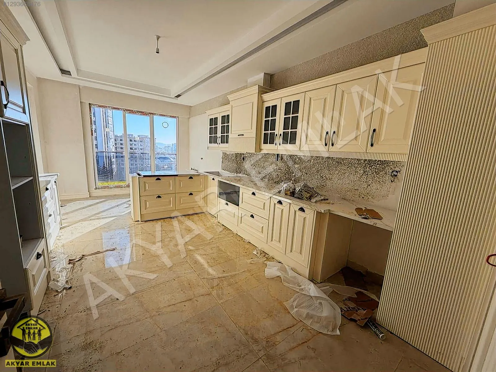 AKYAR EMLAK'tan 5+1 LÜKS SATILIK MERKEZİ LOKASYON SIFIR DAİRE — 3