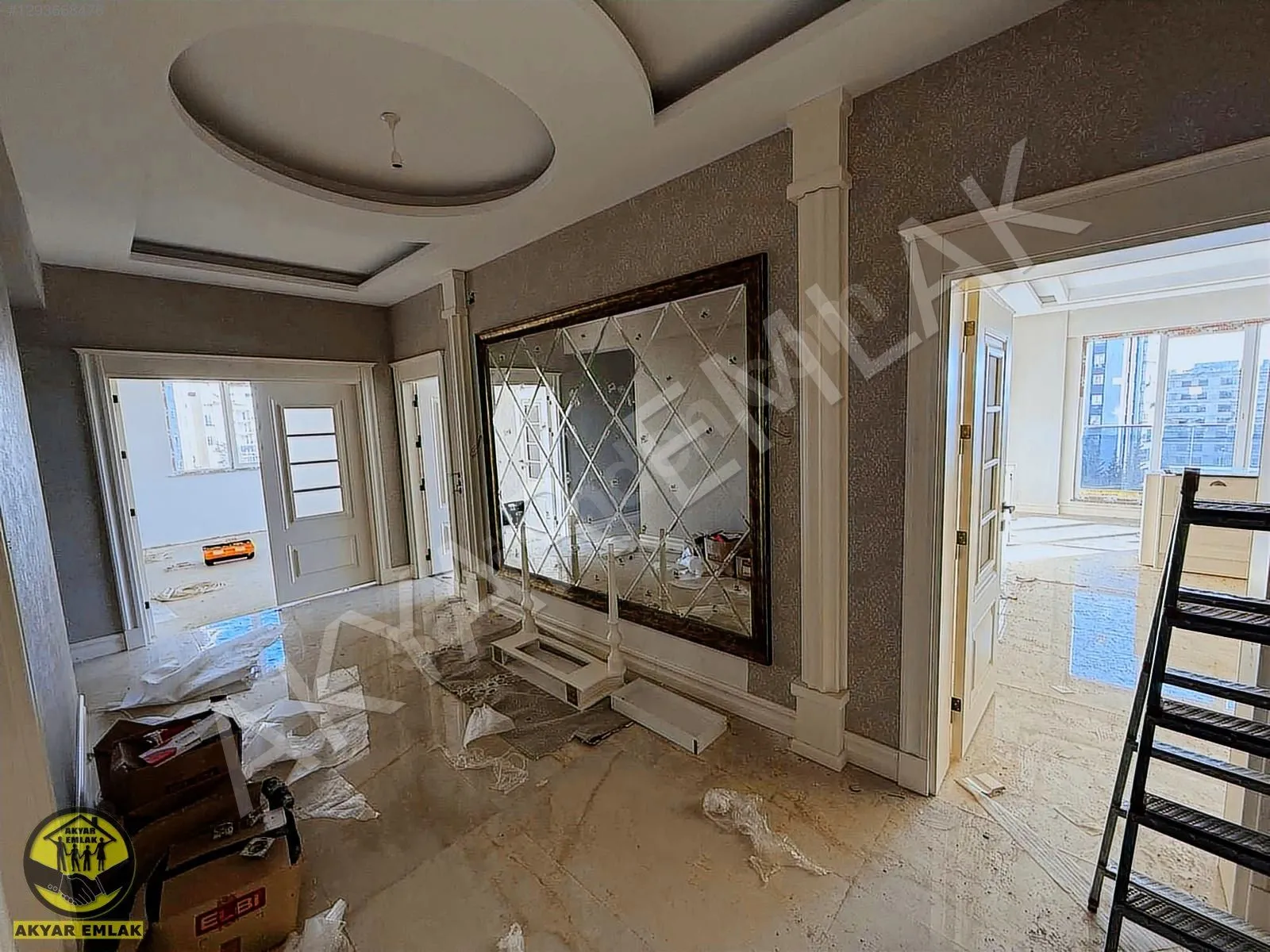 AKYAR EMLAK'tan 5+1 LÜKS SATILIK MERKEZİ LOKASYON SIFIR DAİRE — 1