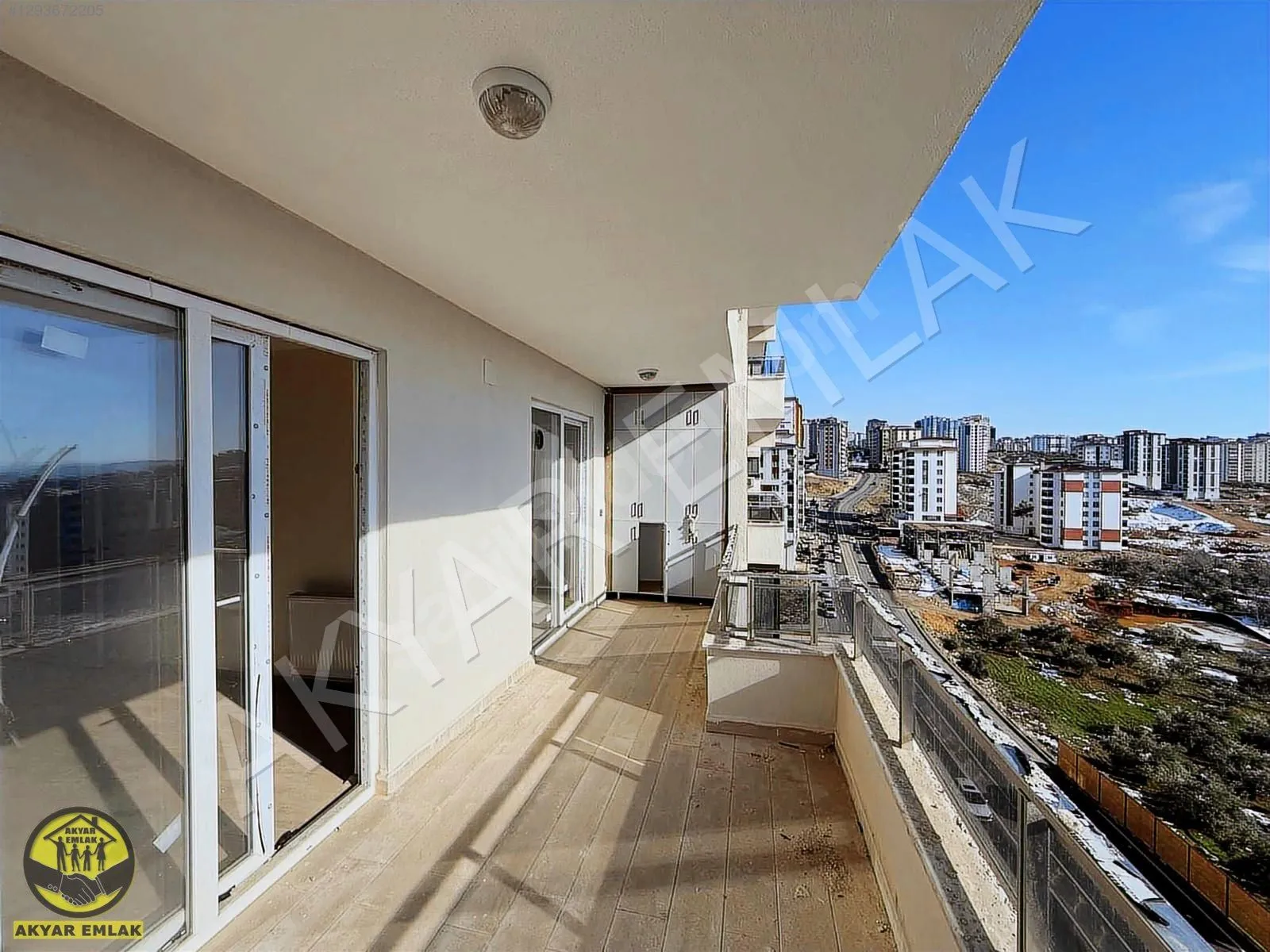 AKYAR EMLAK'tan 4+1 SATILIK DAİRE SİTE İÇERİSİNDE SIFIR ANACADDE — 4