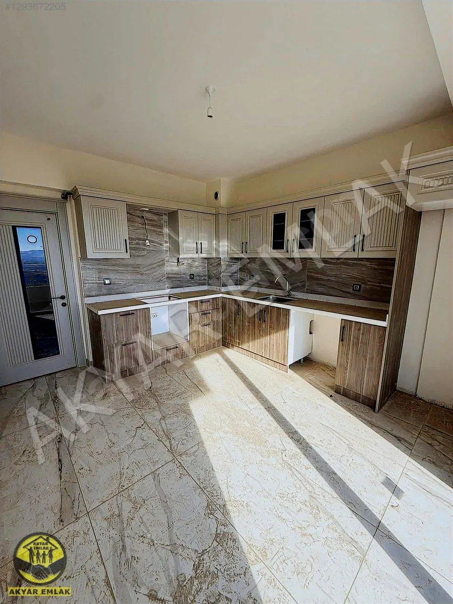 AKYAR EMLAK'tan 4+1 SATILIK DAİRE SİTE İÇERİSİNDE SIFIR ANACADDE — 5
