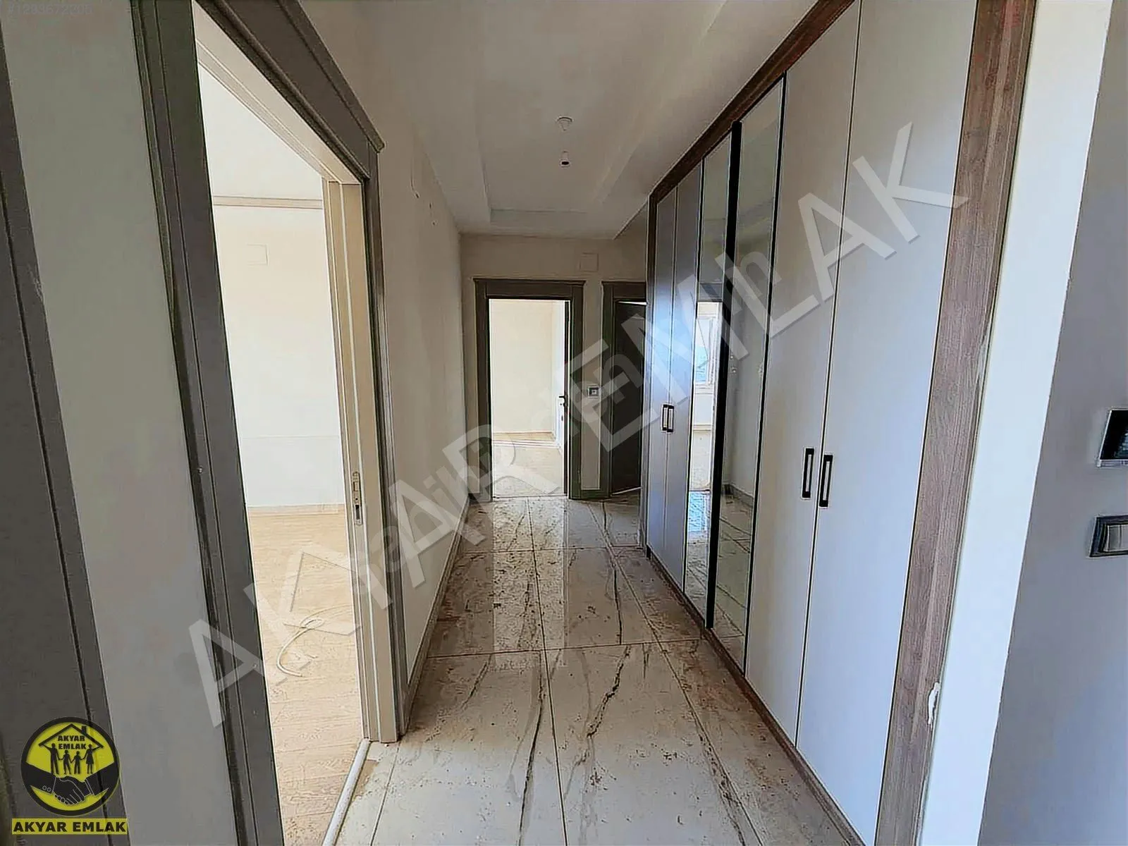 AKYAR EMLAK'tan 4+1 SATILIK DAİRE SİTE İÇERİSİNDE SIFIR ANACADDE — 2