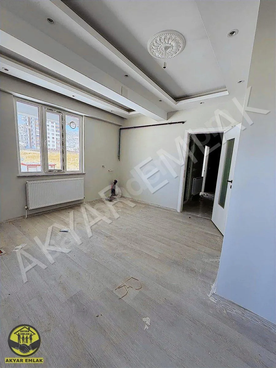 AKYAR EMLAKTAN YENİ YAPIM BAKIMLI FERAH GENİŞ 2+0 DAİRE — 14