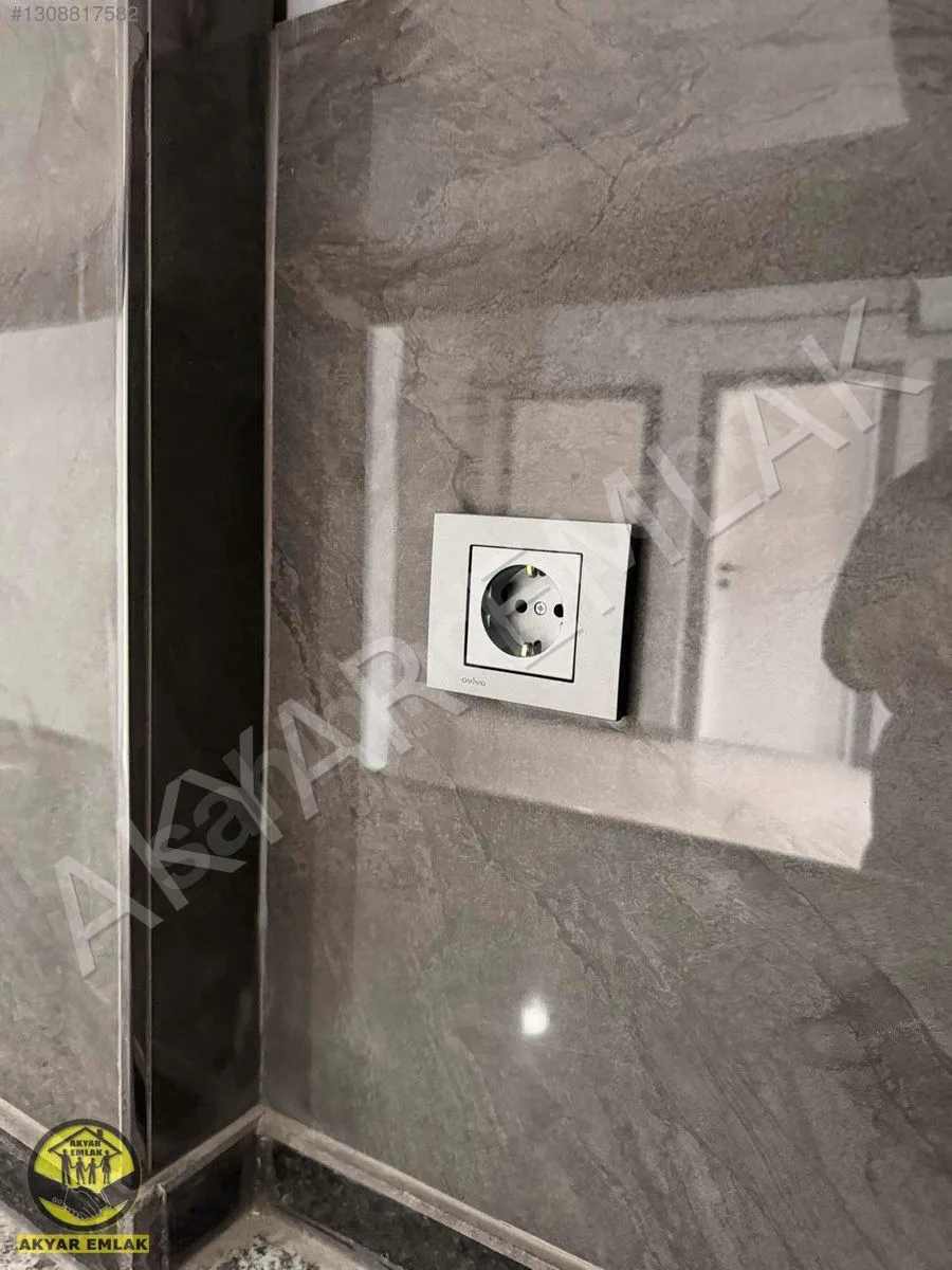 AKYAR EMLAKTAN MERKEZİ KONUM LÜKS YENİ YAPI 1+1 DAİRE — 19