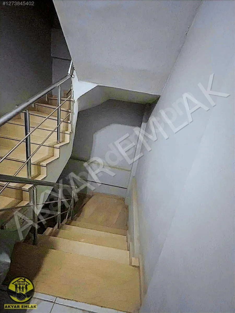 AKYAR EMLAKTAN DOĞUKENT ANA CADDE ARKASI 2+1 SATILIK DAİRE — 4