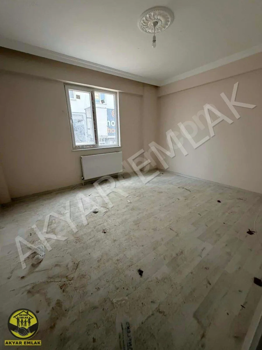 AKYAR EMLAK YENİ YAPI GENİŞ DÜZ GİRİŞ YAHYA KEMAL MAH — 17