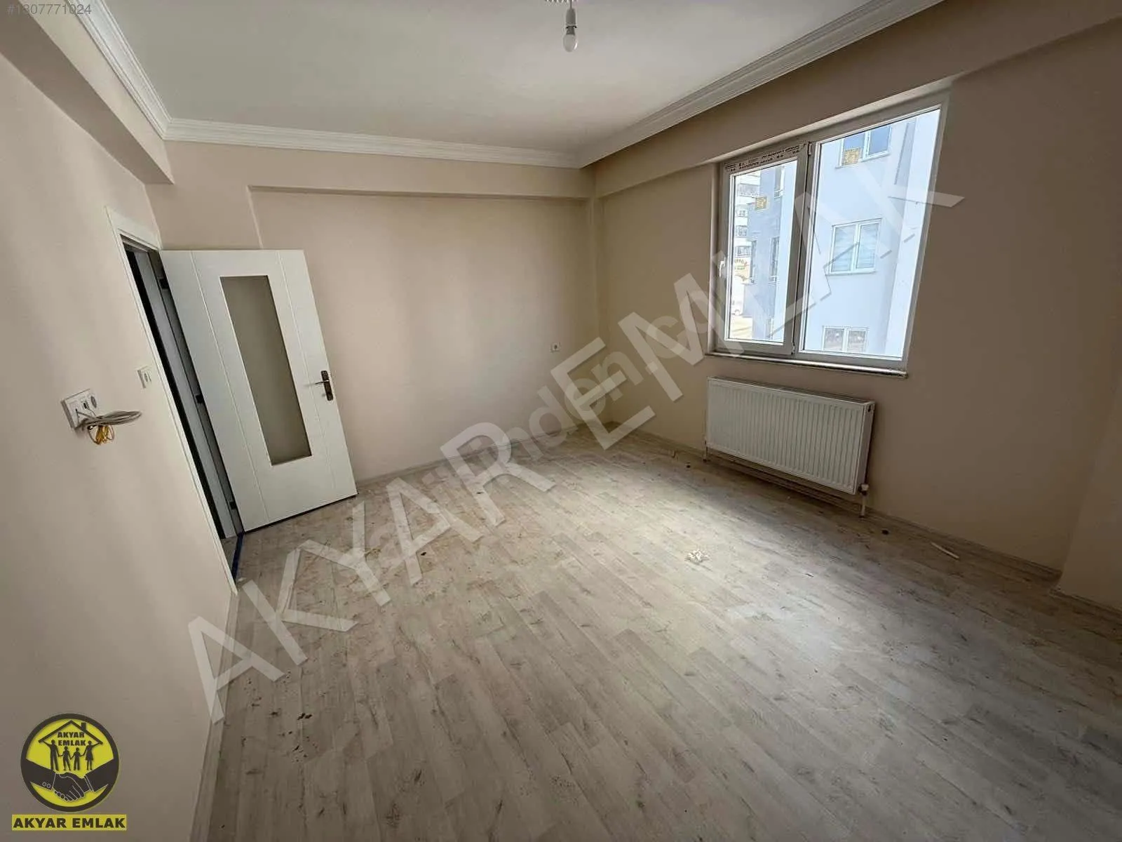 AKYAR EMLAK YENİ YAPI GENİŞ DÜZ GİRİŞ YAHYA KEMAL MAH — 12