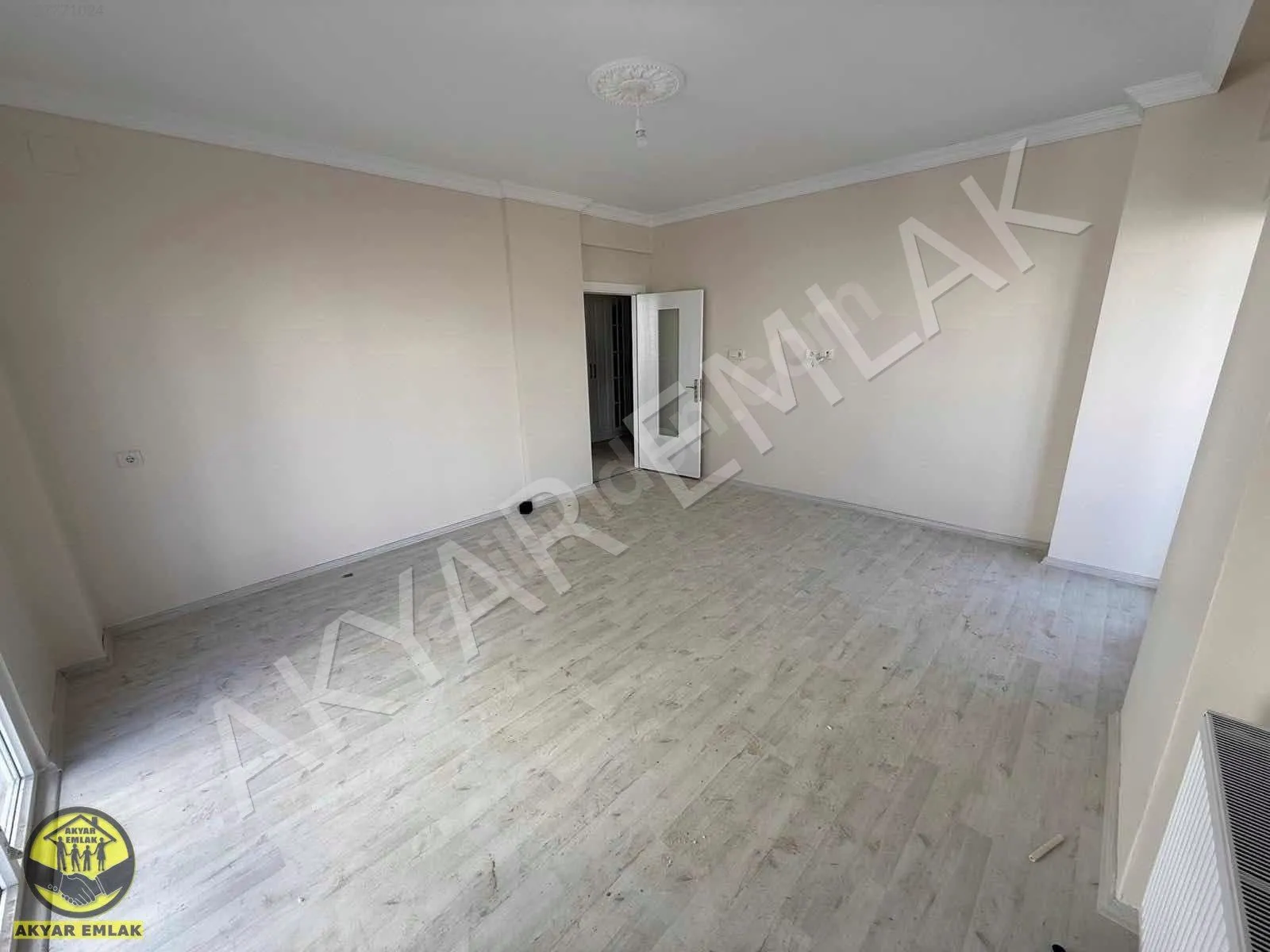 AKYAR EMLAK YENİ YAPI GENİŞ DÜZ GİRİŞ YAHYA KEMAL MAH — 10