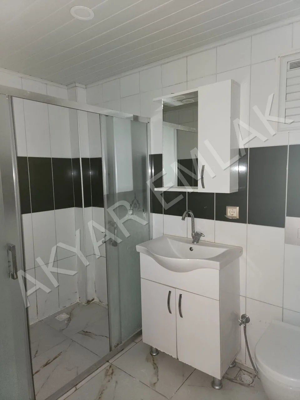 Akyar Emlak Satılık Bayazıtlı mahallesi 6+1 dubleks daire — 28