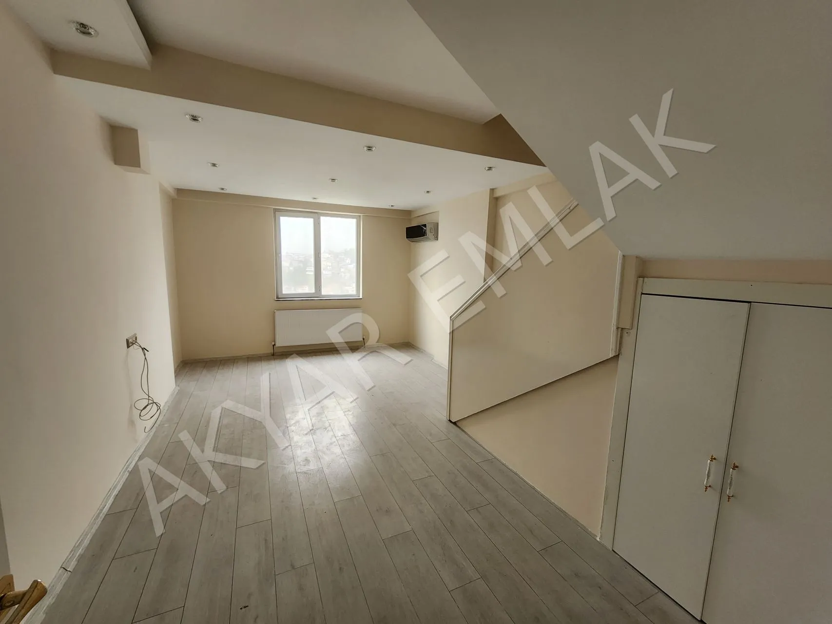 Akyar Emlak Satılık Bayazıtlı mahallesi 6+1 dubleks daire — 16