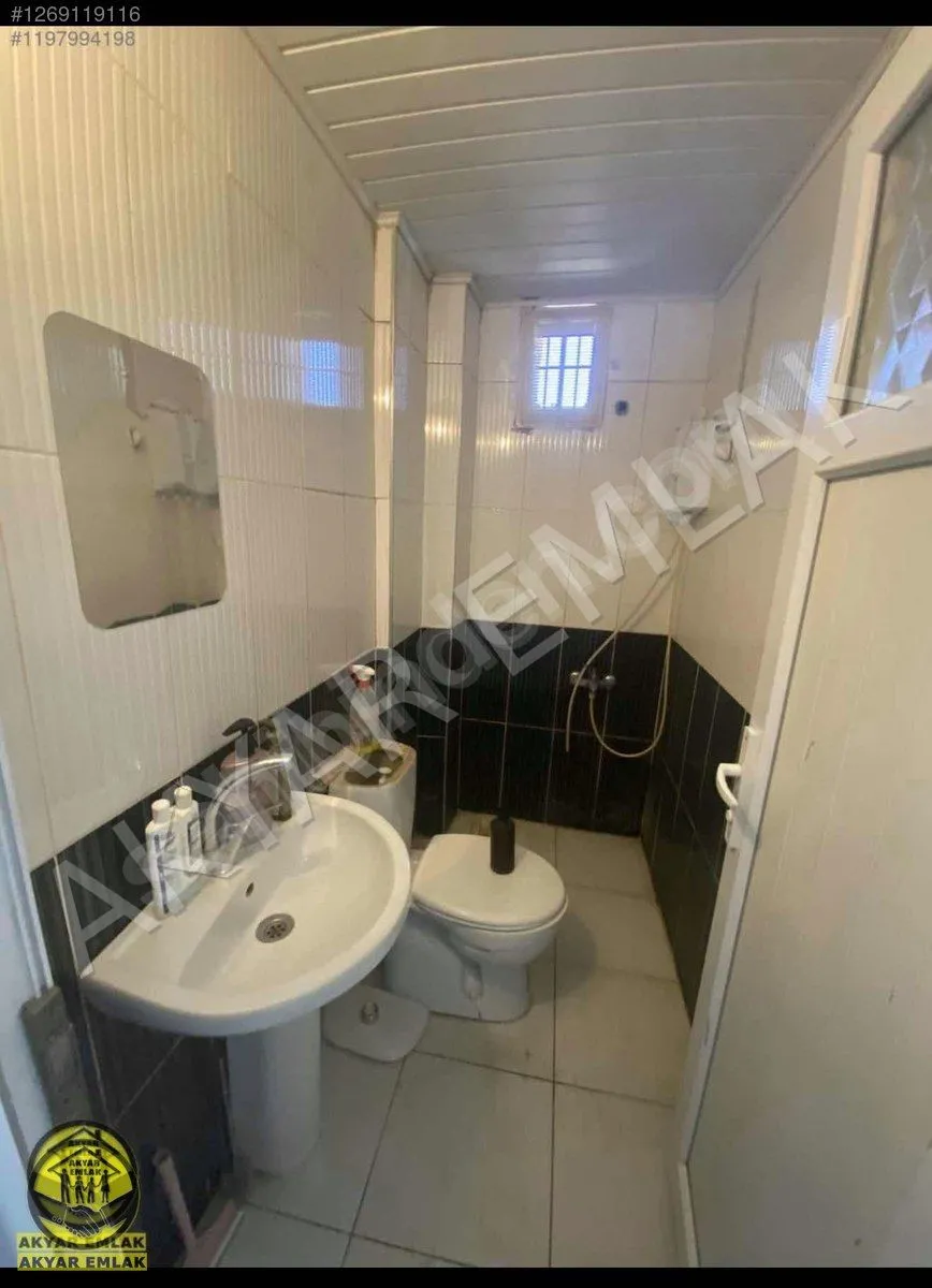AKYAR EMLAKTAN M.AKİF MAH EŞYALI KİRACILI 1+1 DAİRE — 2