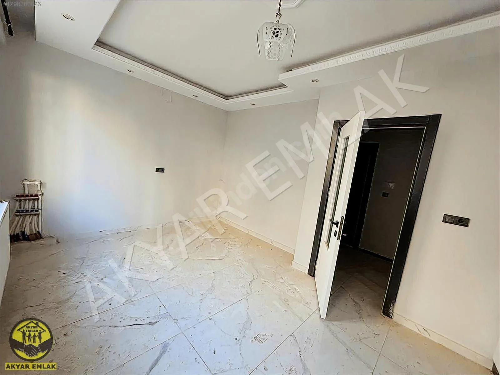 AKYAR EMLAKTAN BALLICA LÜKS BAHÇELİ DÜZ GİRİŞ GENİŞ 2+0 DAİRE — 8