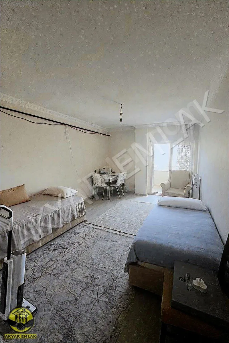 AKYAR EMLAK'DAN SATILIK YATIRIMLIK FIRSAT DAİRE 2+0 — 4