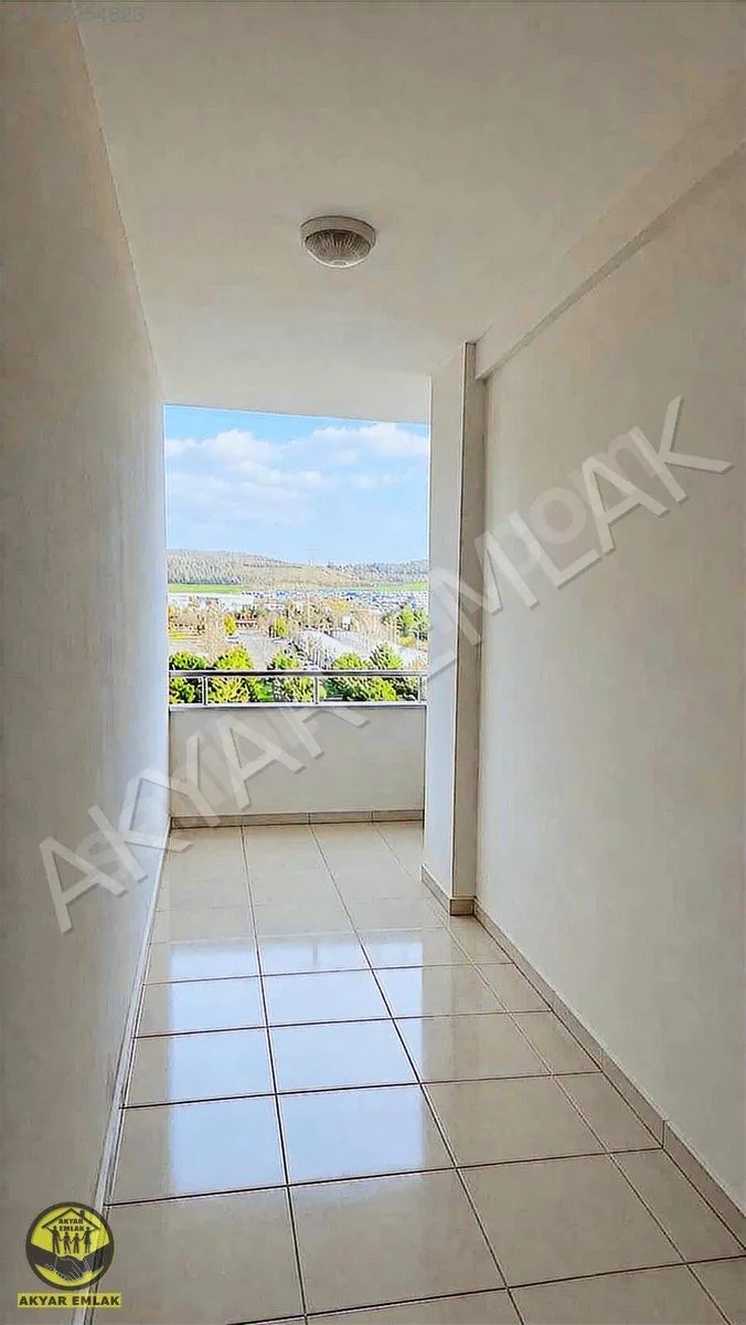 AKYAR EMLAK'DAN SATILIK YATIRIMLIK FIRSAT DAİRE 2+0 — 3