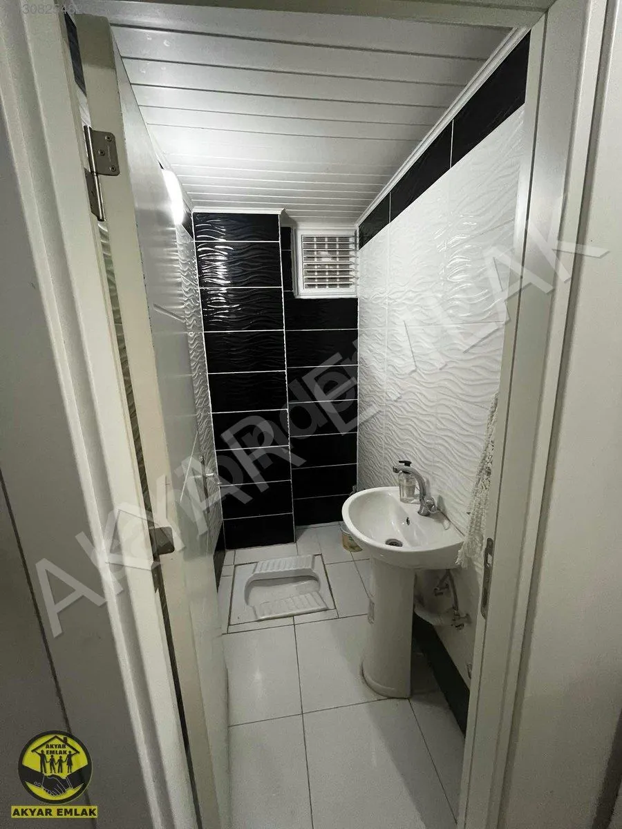 AKYAR EMLAK'DAN SATILIK YATIRIMLIK FIRSAT DAİRE 2+0 — 8