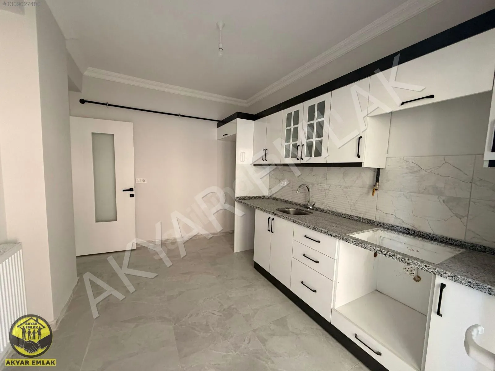 AKYAR EMLAK'DAN SATILIK BALLICADA 2+1 DAİRE — 1