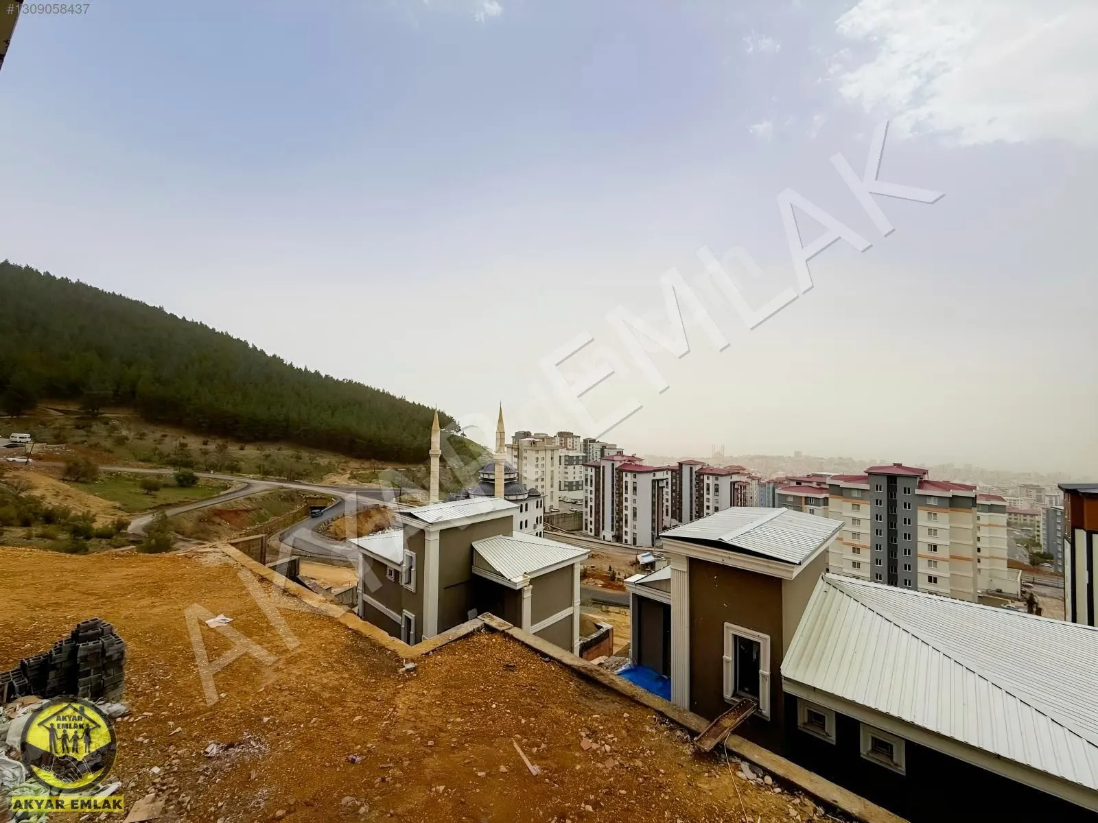 AKYAR EMLAK'DAN RASIM ÖZDENÖREN MAHALLESİ YENİ YAPI LÜKS FERAH 4+1 DAİRE — 19