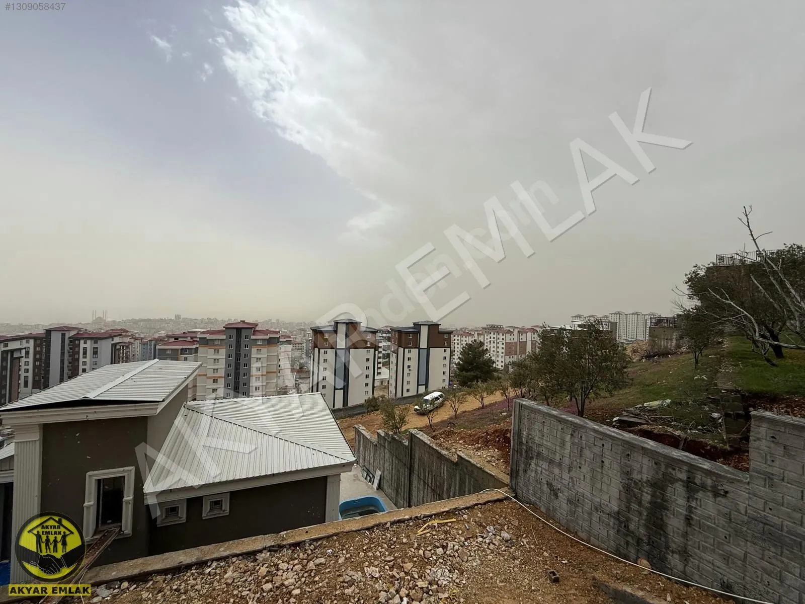 AKYAR EMLAK'DAN RASIM ÖZDENÖREN MAHALLESİ YENİ YAPI LÜKS FERAH 4+1 DAİRE — 18