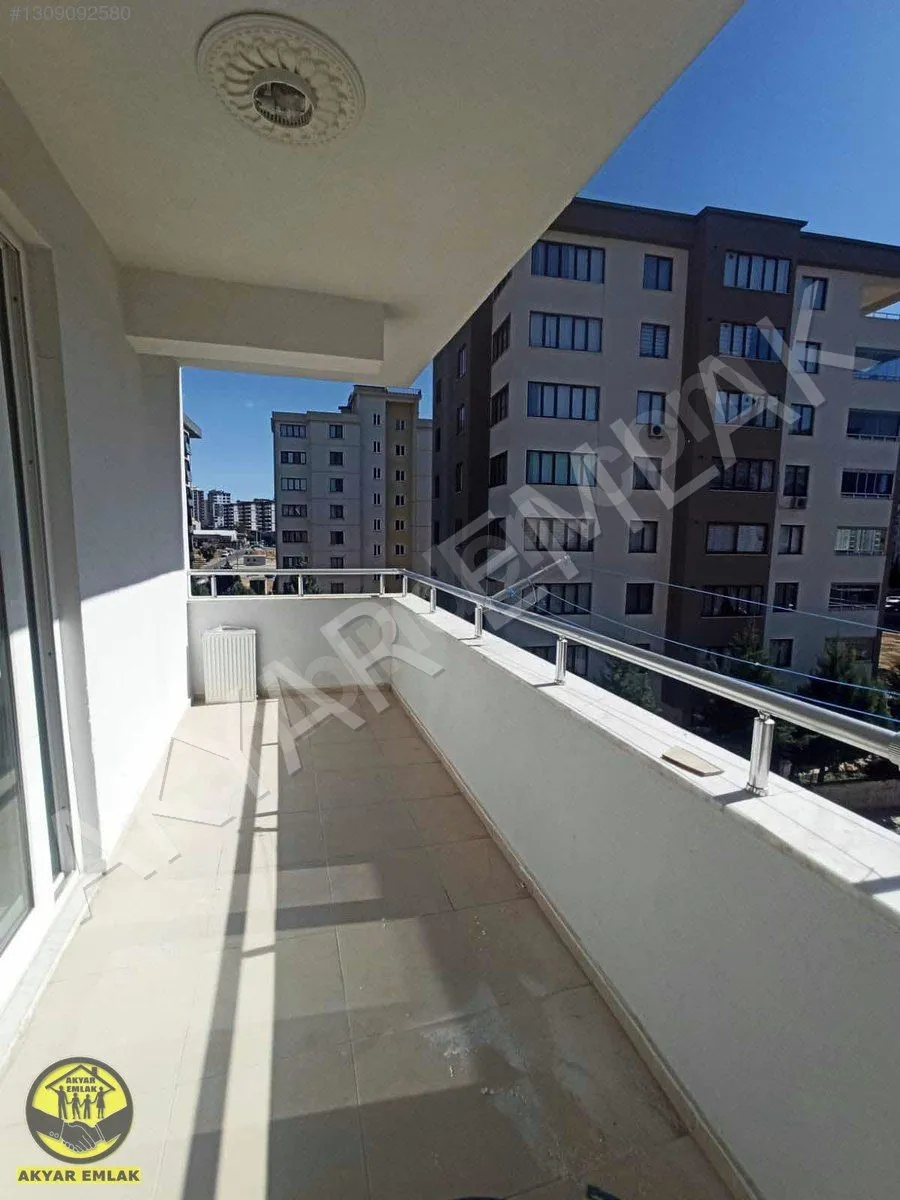 AKYAR EMLAK'dan ÇOK ACİL SATILIK SÜPER KONUMDA 2+1 DAİRE — 4