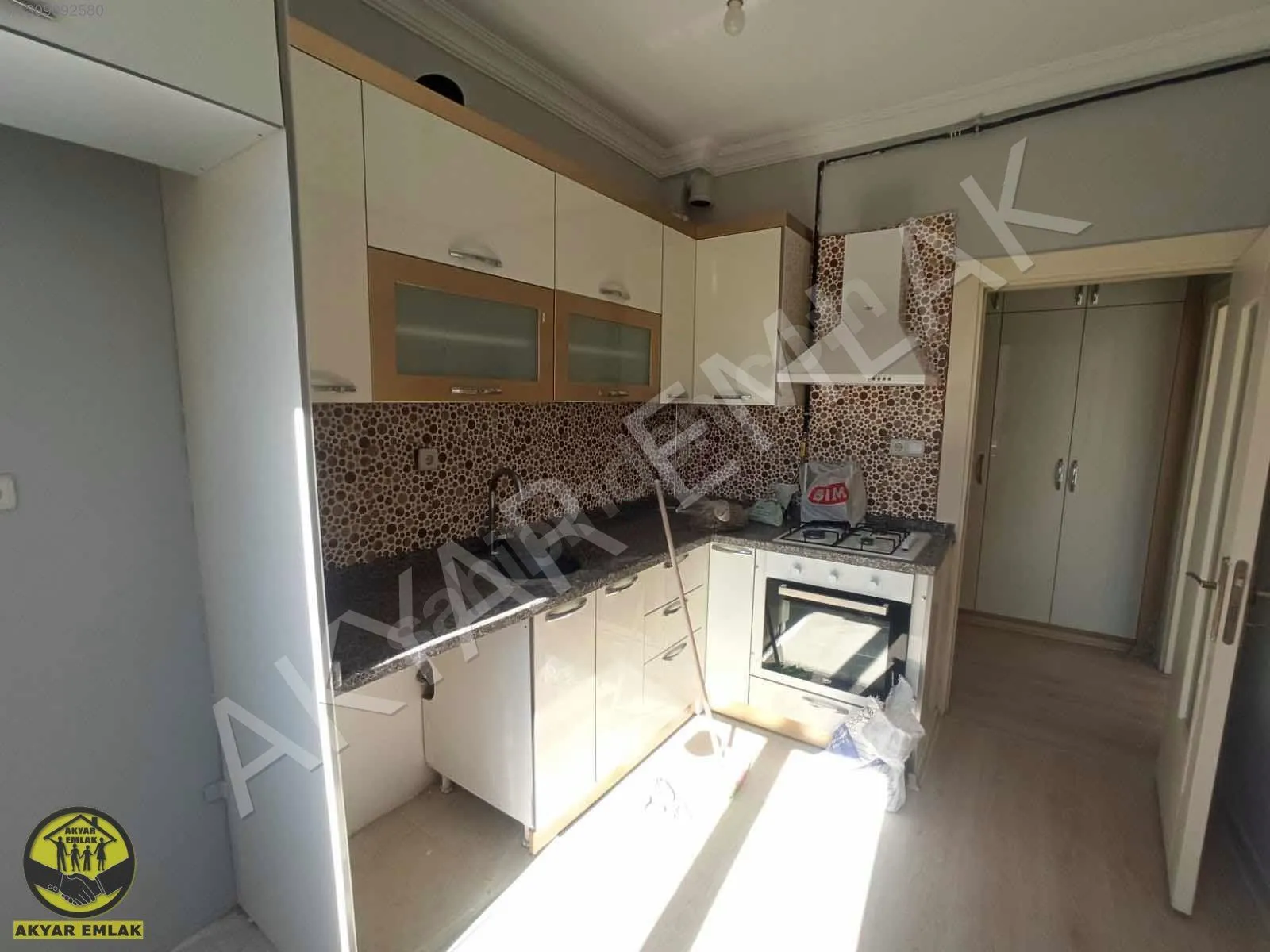 AKYAR EMLAK'dan ÇOK ACİL SATILIK SÜPER KONUMDA 2+1 DAİRE — 13